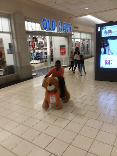 Shopping Mall «Dover Mall», reviews and photos, 1365 N Dupont Hwy, Dover, DE 19901, USA