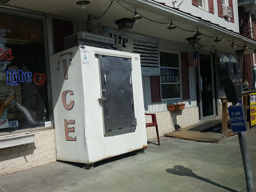 Union Bridge Liquors, 17 N Main St, Union Bridge, MD 21791, USA, 