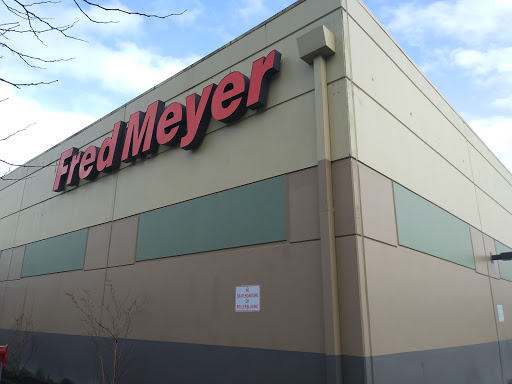 Grocery Store «Fred Meyer», reviews and photos, 3300 Portland Rd, Newberg, OR 97132, USA