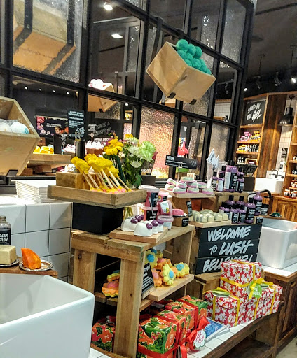 Cosmetics Store «LUSH», reviews and photos, 575 Bellevue Way NE #128, Bellevue, WA 98004, USA