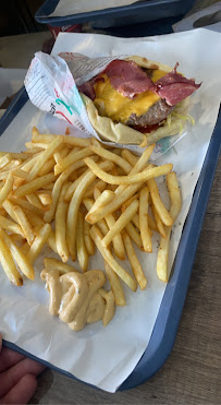 Hamburger du Restauration rapide Fast Food Halal Crewzer & Tacos à Villejuif - n°12