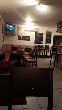 Atmosphère du Restaurant français Restaurant Le Poulvern à Landaul - n°12