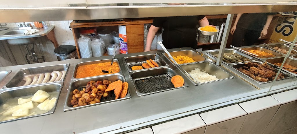 El Coqui Restaurants 06513