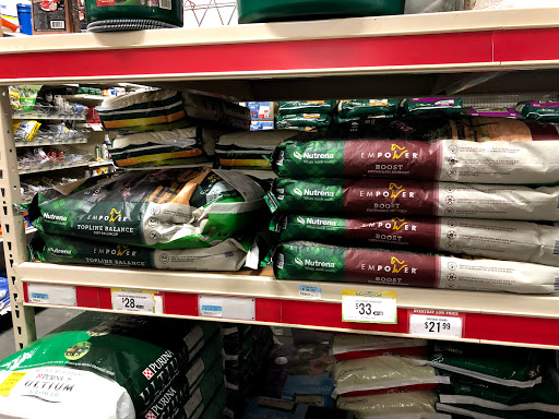 Home Improvement Store «Tractor Supply Co.», reviews and photos, 6365 Brockport Spencerport Rd, Brockport, NY 14420, USA