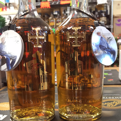 Wine Store «Fine Wine & Liquors», reviews and photos, 9714 Potranco Rd #110, San Antonio, TX 78251, USA