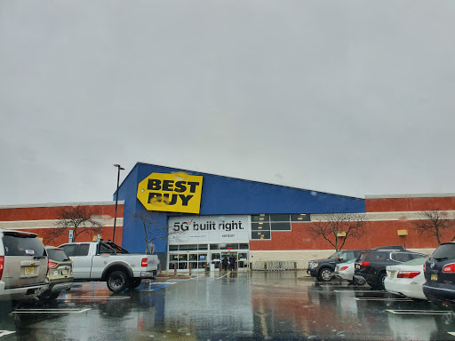 Electronics Store «Best Buy», reviews and photos, 15 U.S. 9, Manalapan Township, NJ 07726, USA