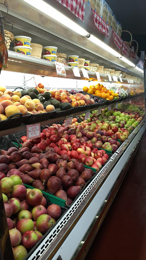 Produce Market «E Draghi & Son Farm Stand», reviews and photos, 86 Main St, South Glastonbury, CT 06073, USA