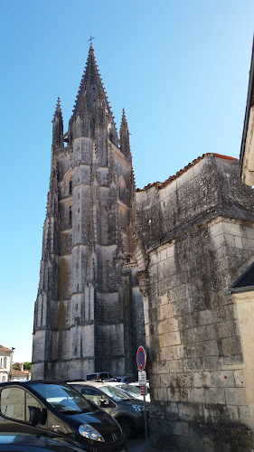 Collège Jeanne d'Arc à Saintes