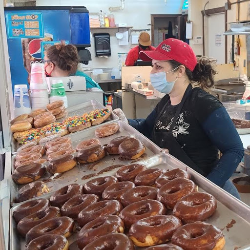 Donut Shop «The Donut Shop», reviews and photos, 115 Brook Ave, South Hill, VA 23970, USA