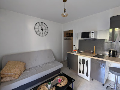 Joli studio avec parking privé à Moulins
