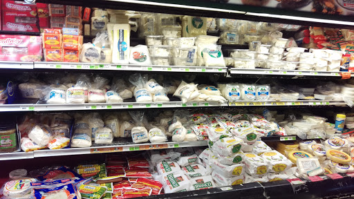 Supermarket «Latinos Supermarket», reviews and photos, 131 N Mt Carmel Rd, Valrico, FL 33594, USA