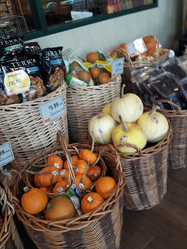 Grocery Store «The Fresh Market», reviews and photos, 32 Chestnut Ridge Rd, Montvale, NJ 07645, USA