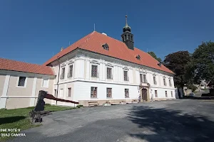 chateau Konice image