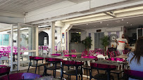Atmosphère du Restaurant méditerranéen L'Amiral à Carry-le-Rouet - n°1