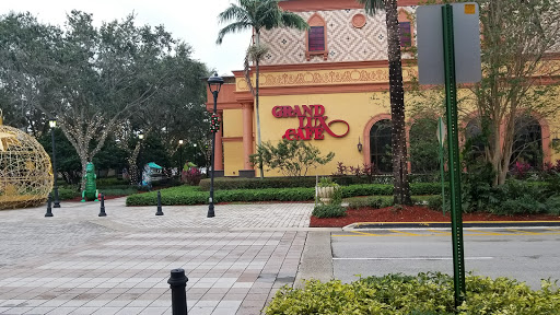 Outlet Mall «The Colonnade Outlets», reviews and photos, 1800 Sawgrass Mills Cir, Sunrise, FL 33323, USA