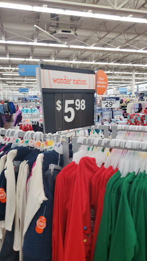 Department Store «Walmart Supercenter», reviews and photos, 35 Plaza Dr, Tamaqua, PA 18252, USA