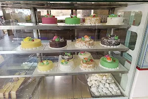 Parivar Sweets and Bakery image
