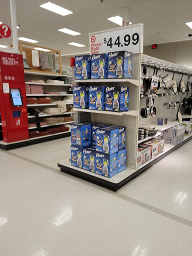 Department Store «Target», reviews and photos, 3000 Harbison Dr, Vacaville, CA 95687, USA