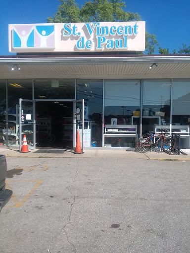 Thrift Store «St. Vincent de Paul Thrift Store and Donation Center», reviews and photos, 813 Main St, Milford, OH 45150, USA