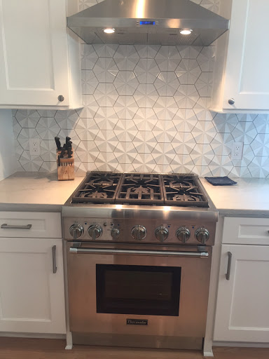 Appliance Store «Famous Tate Appliance & Bedding Center», reviews and photos, 3347 Henderson Blvd, Tampa, FL 33609, USA