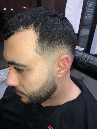 Barber Shop «Brothers BarberShop», reviews and photos, 38952 Dequindre Rd, Sterling Heights, MI 48310, USA