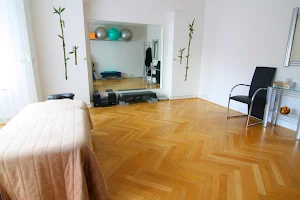 Massage Düsseldorf & Physiotherapie Düsseldorf Privatpraxis image