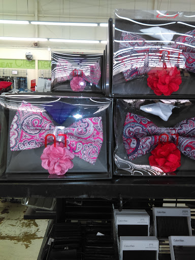 Clothing Store «K&G Fashion Superstore», reviews and photos, 1555 E Park Pl Blvd, Stone Mountain, GA 30087, USA