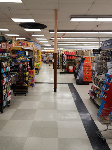 Grocery Store «Red Front Supermarket, Inc», reviews and photos, 677 Chicago Ave, Harrisonburg, VA 22802, USA