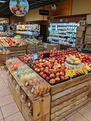 Grocery Store «Haggen Food & Pharmacy», reviews and photos, 3711 88th St NE, Marysville, WA 98270, USA