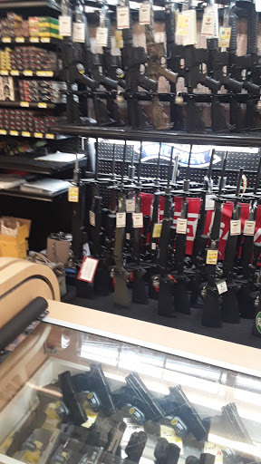 General Store «Big R Farm & Ranch Supply», reviews and photos, 1020 Bonforte Blvd, Pueblo, CO 81001, USA