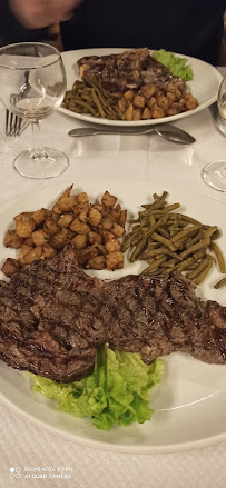 Steak du Restaurant français Restaurant L'orée Du Bois à Louvie-Juzon - n°7