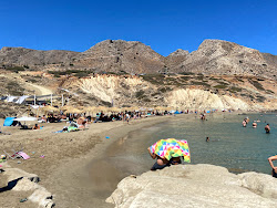 Foto von Ammoudi beach mit sehr sauber Sauberkeitsgrad