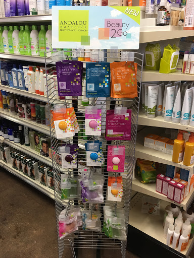 Natural Foods Store «Health Hutt», reviews and photos, 3112 Henry St, Norton Shores, MI 49441, USA