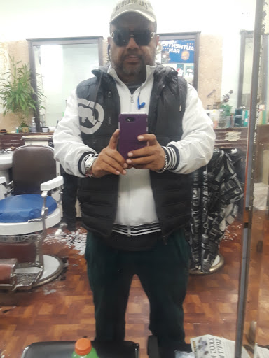 Barber Shop «DZ&Y Barber Shop», reviews and photos, 46 6th St, San Francisco, CA 94103, USA