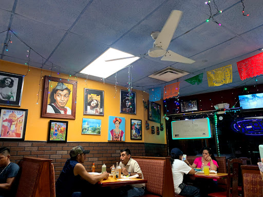 Grocery Store «El Pueblo Mexican Grocery», reviews and photos, 7124 Aloma Ave, Winter Park, FL 32792, USA