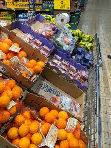 Supermarket «ALDI», reviews and photos, 571 E 24th St, Holland, MI 49423, USA