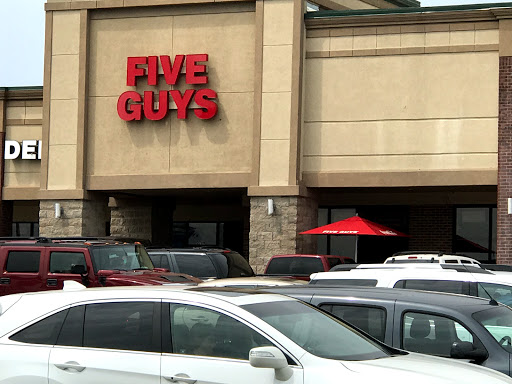 Shopping Mall «Town & Country Shopping Center», reviews and photos, 2615 N Kansas Expy, Springfield, MO 65803, USA