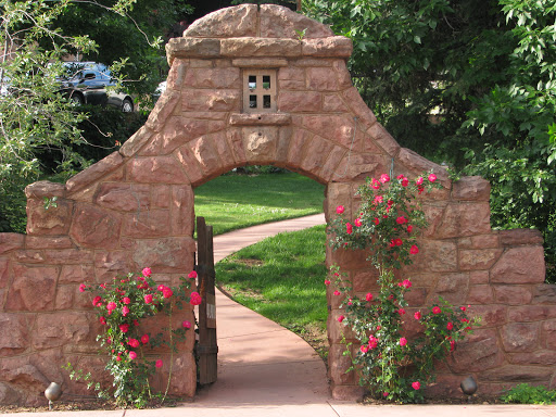 Inn «Craftwood Inn», reviews and photos, 404 El Paso Blvd, Manitou Springs, CO 80829, USA