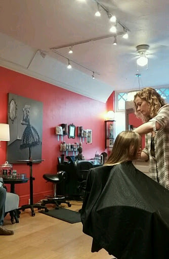 Hair Salon «Pistons & Pearls Hair and Barber», reviews and photos, 542 Lighthouse Ave, Monterey, CA 93940, USA