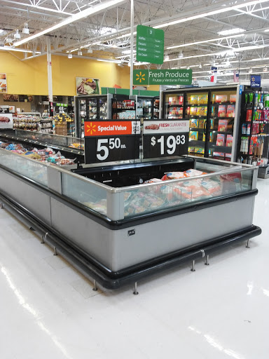 Department Store «Walmart Supercenter», reviews and photos, 2151 W Oaklawn Rd, Pleasanton, TX 78064, USA