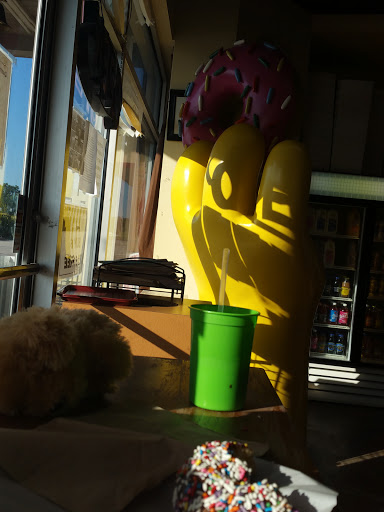 Donut Shop «Old Town Donut Shop», reviews and photos, 3941 Mid Rivers Mall Dr, St Peters, MO 63376, USA