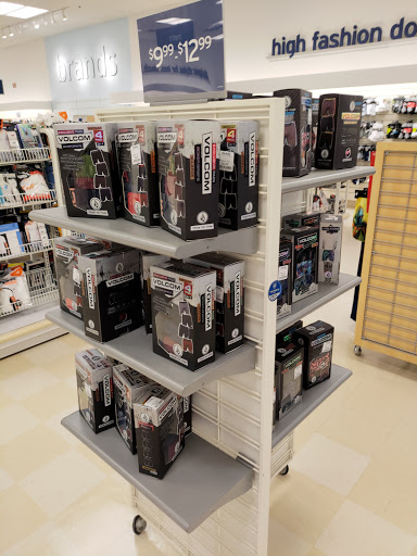 Department Store «Marshalls», reviews and photos, 1158 W Boughton Rd, Bolingbrook, IL 60440, USA