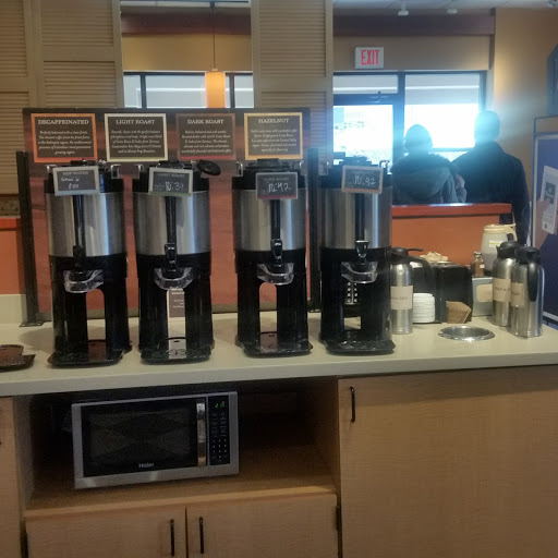 Sandwich Shop «Panera Bread», reviews and photos, 2209 Cloverdale Ave, Winston-Salem, NC 27103, USA