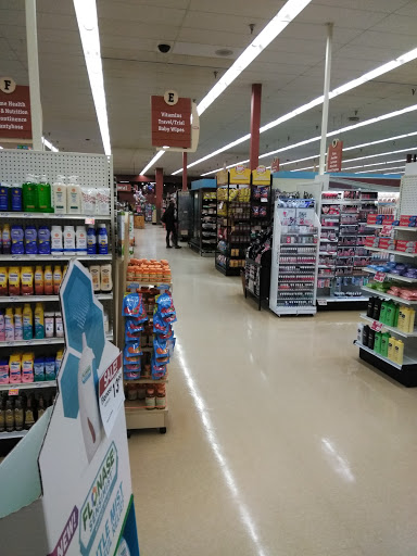 Supermarket «Giant Eagle Supermarket», reviews and photos, 2650 Constitution Blvd, Beaver Falls, PA 15010, USA