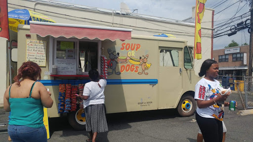 Laundromat «Drop A Load Laundromat», reviews and photos, 350 W St Georges Ave, Linden, NJ 07036, USA