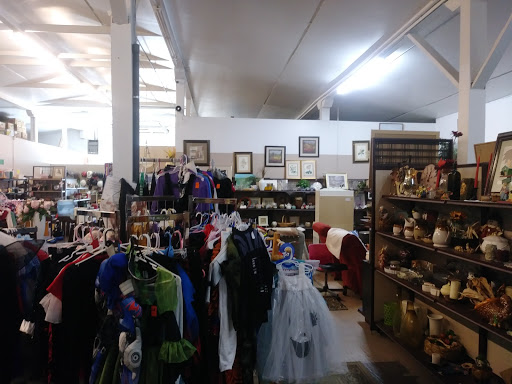 Thrift Store «Woodland Action», reviews and photos, 736 Davidson Avenue, Woodland, WA 98674, USA