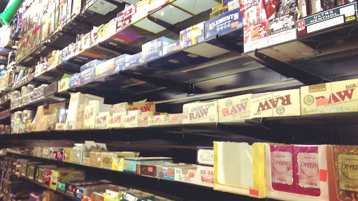 Tobacco Shop «Clock Town Smoke Shop/It Is Vapor Express», reviews and photos, 1039 High St, Auburn, CA 95603, USA