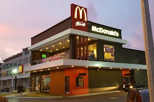 McDonald's Petrajaya DT image