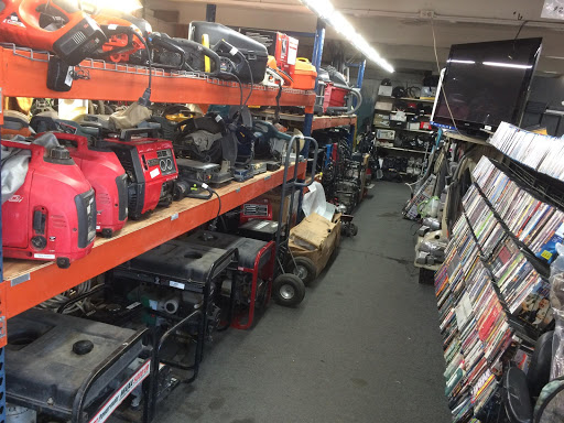 Pawn Shop «Xtreme Pawn - Lindon», reviews and photos, 720 State St, Lindon, UT 84042, USA