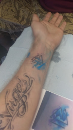 Tattoo Shop «Project 7 Tattoo & Art Studio», reviews and photos, 5707 N Nebraska Ave, Tampa, FL 33604, USA